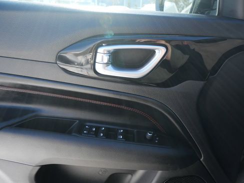 Used 2022 Jeep Compass Trailhawk image 14