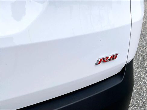 Used 2023 Chevrolet Traverse RS w/ LPO, Floor Liner Package image 29