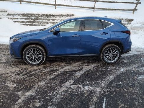 Used 2025 Lexus NX 350 AWD w/ Accessory Package (K3) image 6