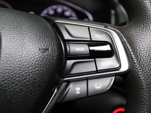 Used 2018 Honda Accord LX image 20