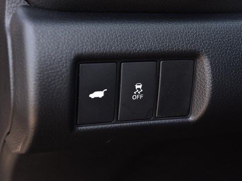 Certified 2025 Honda Pilot Touring image 11