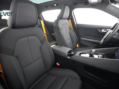 Used 2023 Polestar Polestar 2 w/ Pilot Pack AWD/4WD image 23