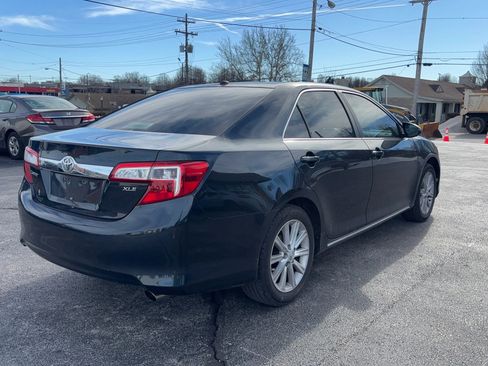 Used 2012 Toyota Camry XLE image 7