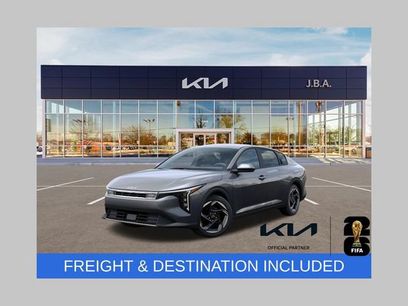 New 2026 Kia K4 EX