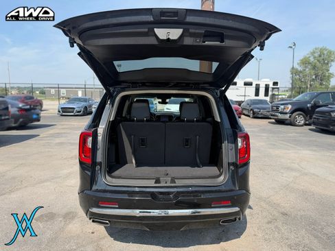 Used 2020 GMC Acadia Denali w/ Technology Package AWD/4WD image 38