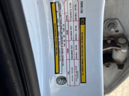 Used 2024 Dodge Durango GT RWD image 39