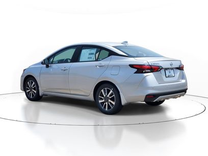 New 2025 Nissan Versa SV w/ Trunk Package