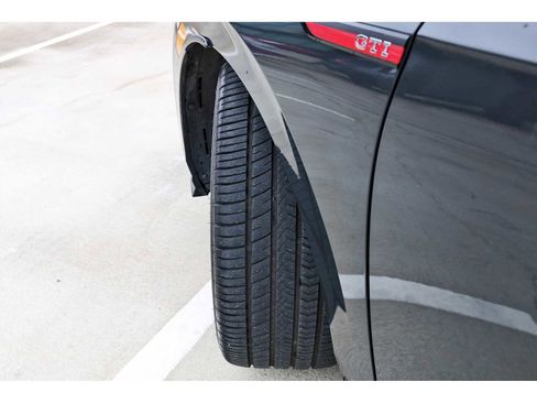 Used 2023 Volkswagen GTI 40th Anniversary Edition image 28