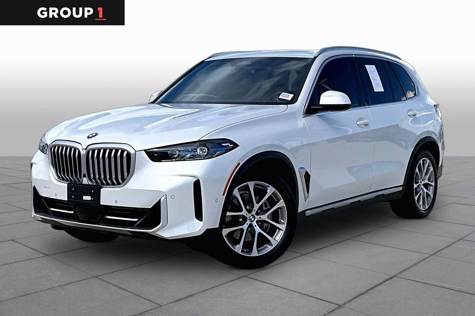 Used 2024 BMW X5 sDrive40i w/ Premium Package RWD image 1