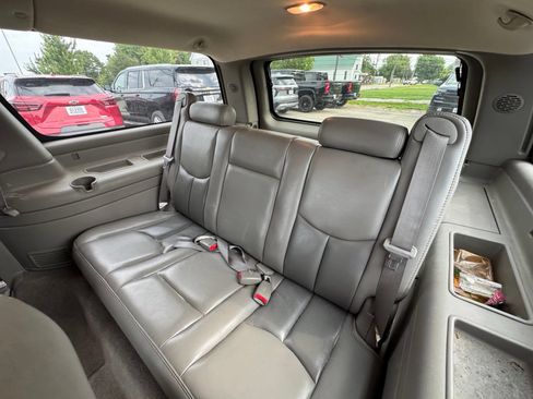 Used 2006 GMC Yukon XL Denali AWD/4WD image 26