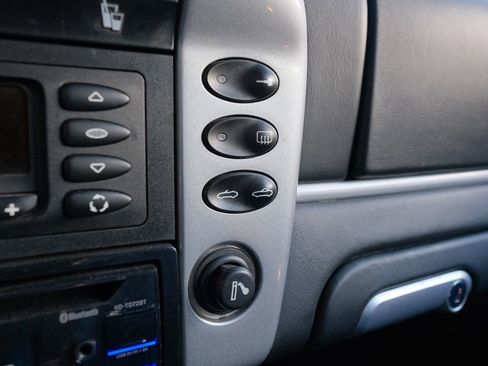 Used 2004 Porsche Boxster S image 18