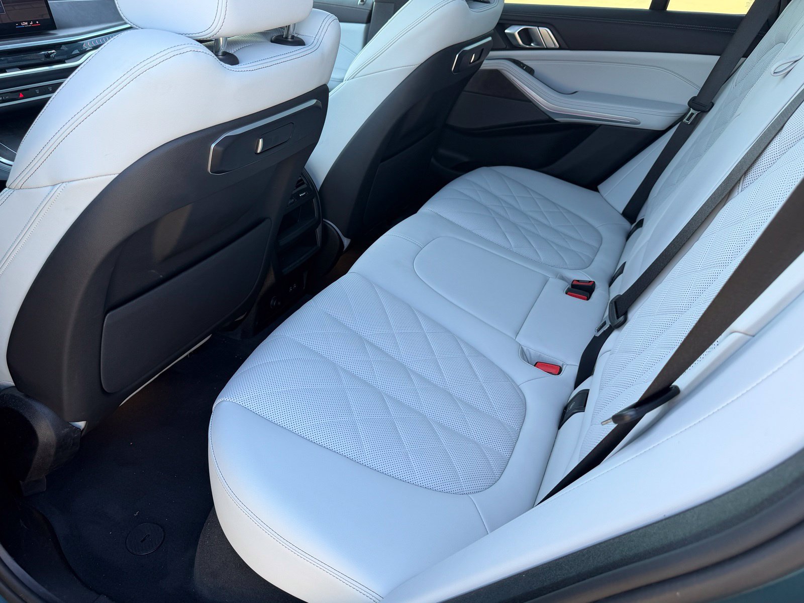 Used 2025 BMW X5 sDrive40i w/ Premium Package RWD image 37