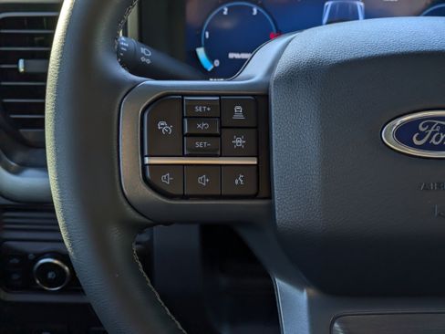 Used 2025 Ford F250 Lariat w/ Lariat Ultimate Package image 48