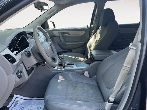 Used 2015 Chevrolet Traverse LS AWD/4WD image 11