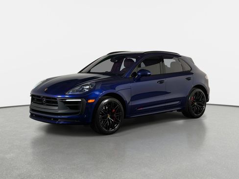 Used 2026 Porsche Macan GTS w/ Premium Package Plus (PU3) AWD/4WD image 7