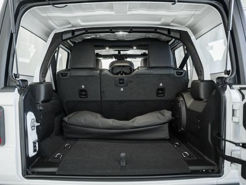 New 2025 Jeep Wrangler Unlimited Rubicon w/ Steel Bumper Group image 8