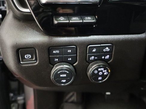 Used 2024 Chevrolet Silverado 2500 High Country w/ High Country Premium Package AWD/4WD image 45