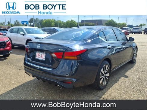 Used 2019 Nissan Altima 2.5 SV image 6