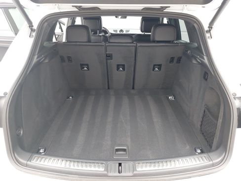 Certified 2025 Porsche Macan S AWD/4WD image 14