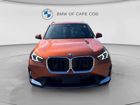 Used 2023 BMW X1 xDrive28i w/ Premium Package AWD/4WD image 2