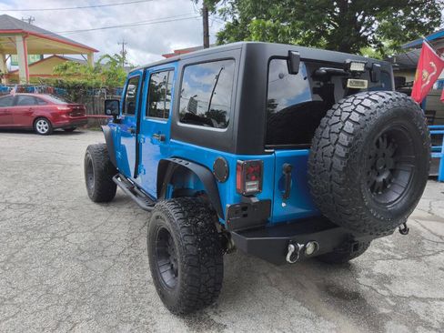 Used 2015 Jeep Wrangler Unlimited Sport w/ Quick Order Package 24S AWD/4WD image 5