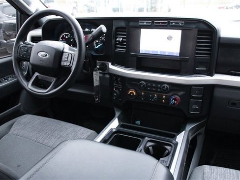 Used 2023 Ford F250 XLT w/ FX4 Off-Road Package image 31
