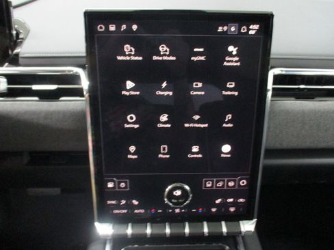 New 2026 GMC Sierra EV Elevation image 26