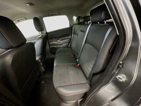 Used 2025 Mitsubishi Outlander Sport SE image 28