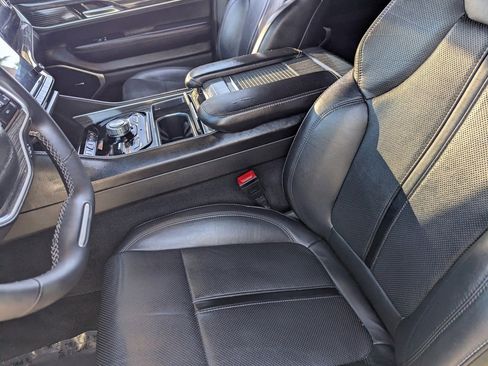 Used 2022 Jeep Wagoneer Series III w/ Convenience Group I image 19