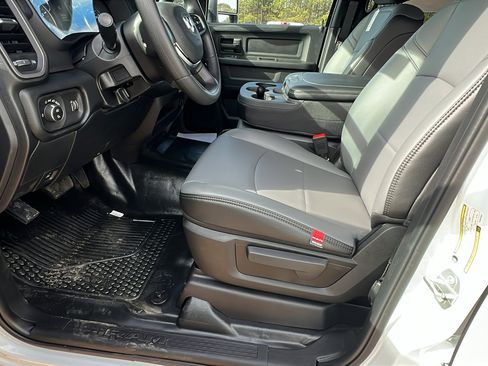 New 2026 RAM 2500 Tradesman image 16