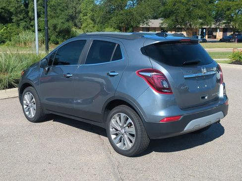 Used 2020 Buick Encore Preferred w/ Safety Package image 6