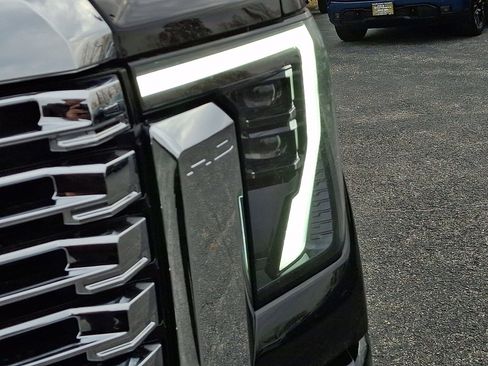 New 2026 GMC Sierra 3500 Denali w/ Denali Reserve Package image 11