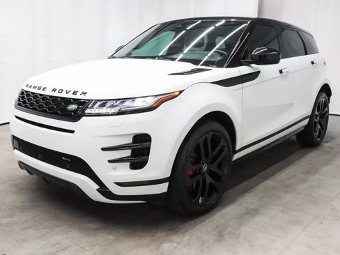 Used 2023 Land Rover Range Rover Evoque R-Dynamic S image 3