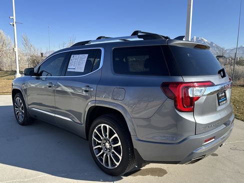 Used 2021 GMC Acadia Denali w/ Denali Ultimate Package image 3