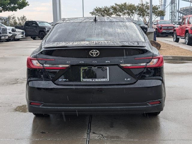 Used 2025 Toyota Camry LE w/ Convenience Package FWD image 7