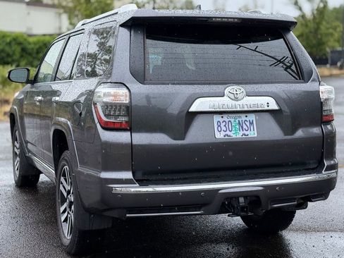 Used 2022 Toyota 4Runner Limited AWD/4WD image 3