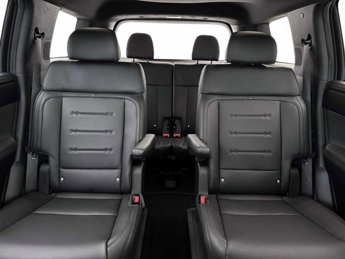New 2026 Hyundai Santa Fe Calligraphy FWD image 16