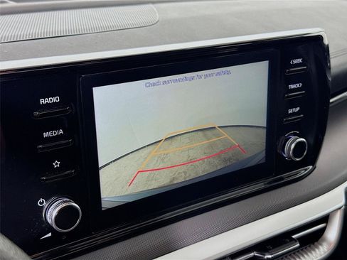Used 2022 Kia K5 LXS FWD image 14