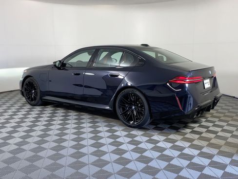 New 2026 BMW M5 image 3