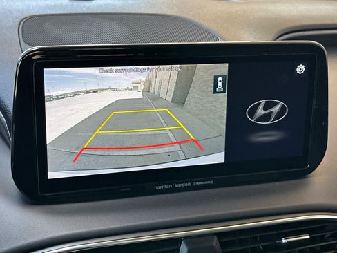 Used 2021 Hyundai Santa Fe SEL w/ Convenience + Premium Package FWD image 19