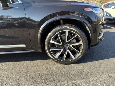 Certified 2023 Volvo XC90 B6 Plus w/ Protection Package Premier image 13