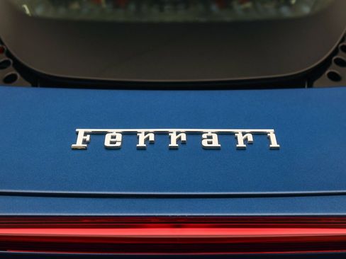 Used 2021 Ferrari SF90 Stradale AWD/4WD image 14