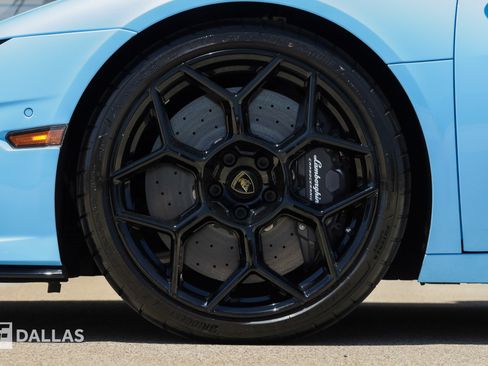 Used 2026 Lamborghini Temerario AWD/4WD image 8