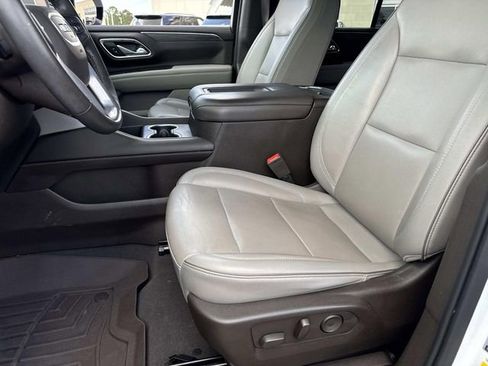 Used 2021 GMC Yukon SLT w/ SLT Premium Package RWD image 21