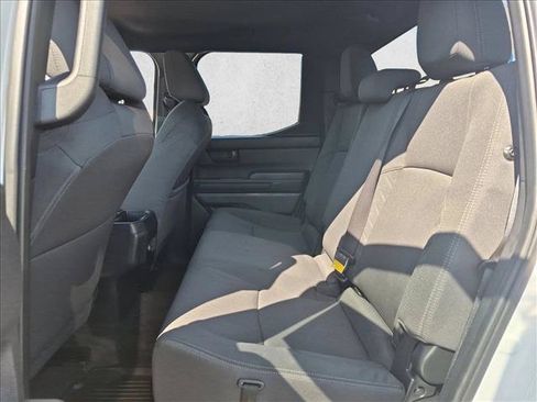 Used 2025 Toyota Tacoma SR5 AWD/4WD image 19