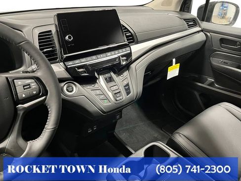 New 2026 Honda Odyssey EX-L image 17