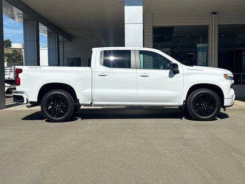 New 2026 Chevrolet Silverado 1500 RST w/ Convenience Package II AWD/4WD image 2