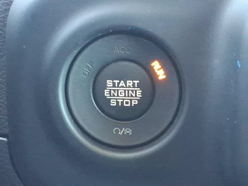 Used 2023 Jeep Wrangler Unlimited Sport AWD/4WD image 28
