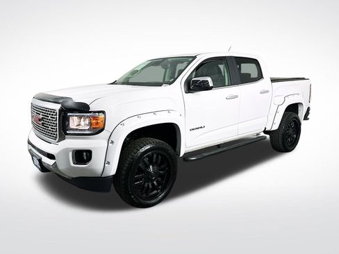 Used 2019 GMC Canyon Denali image 4