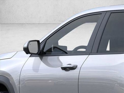 New 2026 Chevrolet Equinox LT FWD image 12